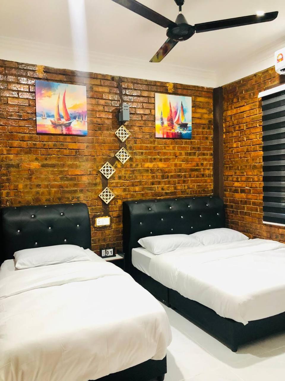 Roomstay By Abe Cottage Kampung Kuala Besut Buitenkant foto